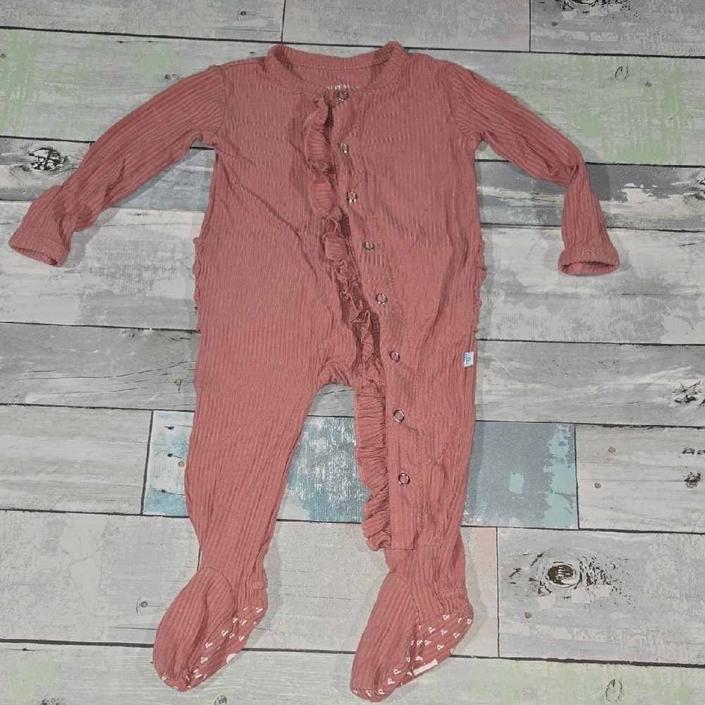 Posh Peanut Bamboo Blush Rose Sleeper Ruffle Onesie Sz 0-3 Mo